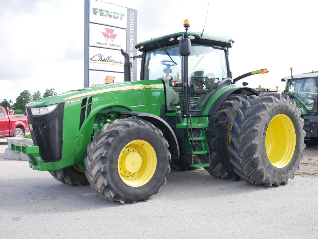 2013 John Deere 8360R - Tractor 2013 John Deere 8360R - Tractor