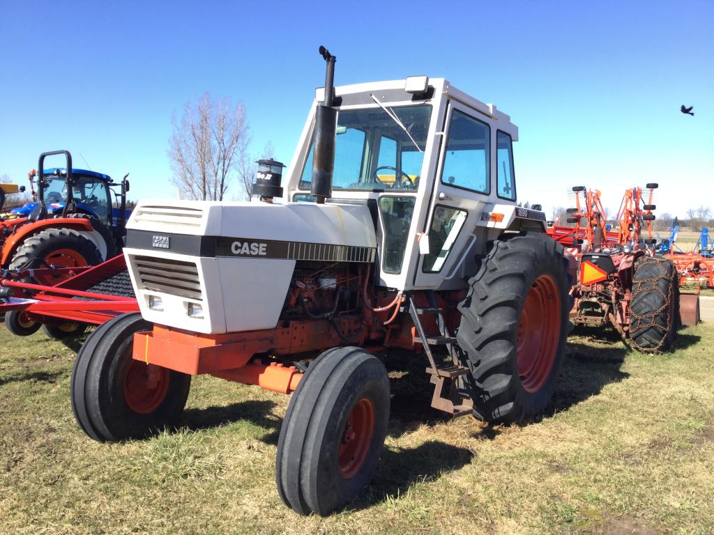 1984 Case IH 1690 - Tractor