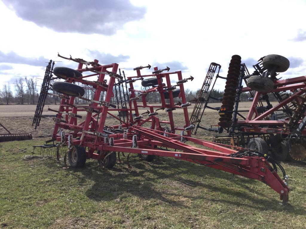 Wil-Rich 3400 - Cultivator