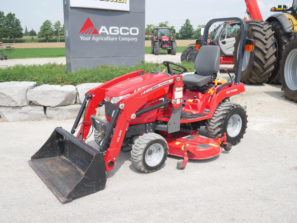 2014 Massey Ferguson Gc1705 Maple Lane Farm Service 1032