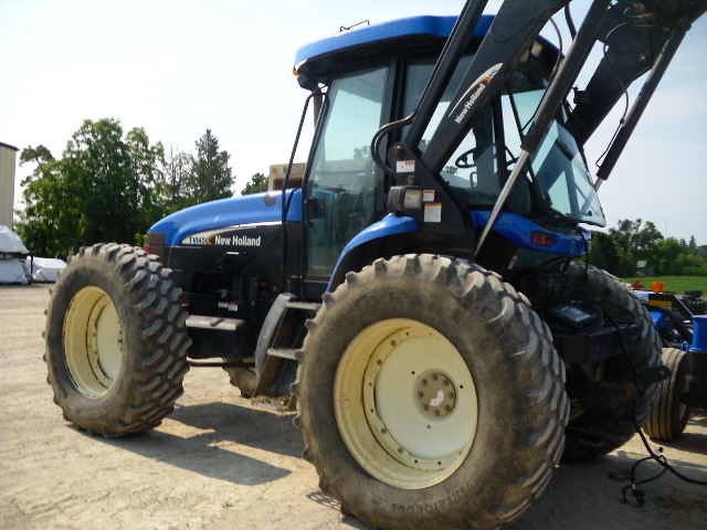2006 New Holland TV145 - Tractor
