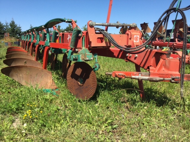 Kverneland BB115-7 - Plow