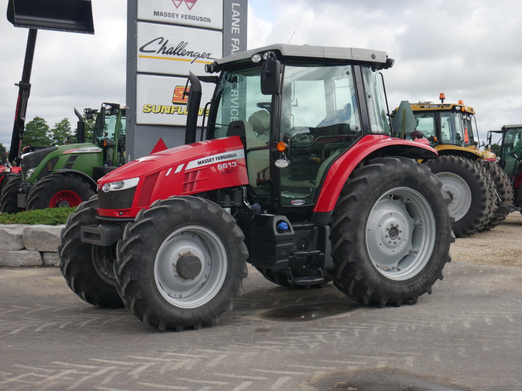 2015 Massey Ferguson 5613 Maple Lane Farm Service 6470